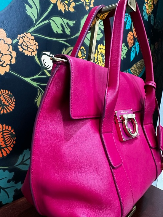 Salvatore Ferragamo Gancini Lock Satchel – Fuchsia Leather with COA - Picture 7 of 13